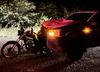 Homem morre na colisão entre moto e Hilux na Taboca do Pau Ferrado