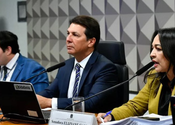 CPMI do 8 de janeiro aprova relatório final que pede indiciamento de Bolsonaro