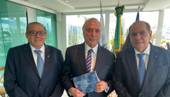 Valdeci Cavalcante participa de almoço com Michel Temer na CNC