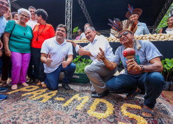Lançados no Piauí programas que beneficiam indígenas e agricultores