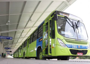 Teresina receberá 100 veículos para ampliar oferta de ônibus na cidade