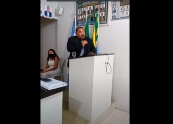 Vereador processa parlamentares e se diz vítima de homofobia no Piauí