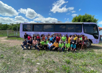 Coordenadoria da Mulher leva Ônibus Lilás para o município de São João da Serra