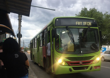 Ônibus voltam a circular na Zona Sudeste de Teresina