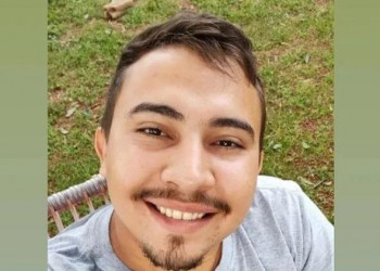 Jovem de 25 anos morre ao colidir moto em árvore no norte do Piauí