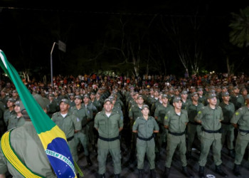 Em noite histórica, Polícia Militar do Piauí promove mais de 2 mil policiais