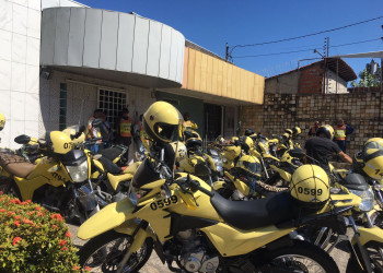 Mototaxistas protestam contra Uber no Ministério Público do Trabalho