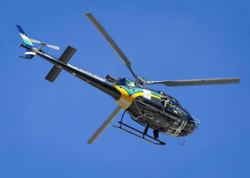 Helicóptero é enviado para combater incêndios de grandes proporções no Sul do PI
