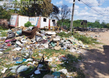 Terreno da Prefeitura de Teresina vira depósito de lixo no bairro São Joaquim