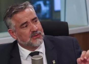ONG Transparência Internacional apoiou “perseguição” a Lula, diz Paulo Pimenta