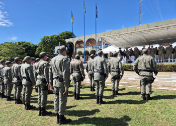 Mais de 130 oficiais militares se formam durante solenidade do Dia de Tiradentes