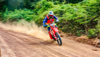 Piauí Rally Cup terá ação socioambiental com crianças e turistas para limpeza de praias