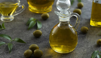 Anvisa restringe venda de marcas de azeite, sal do himalaia e chá