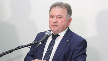 Merlong Solano defende punição a Bolsonaro para acabar a impunidade de golpistas no Brasil