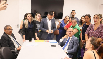 Deputado pede prisão de responsáveis por plano de saúde que descumprem decisões judiciais