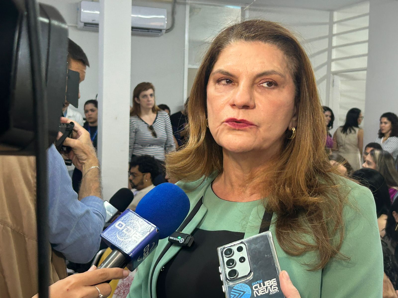 Sala Lilás da UFPI homenageia Janaína Bezerra e oferece apoio a vítimas de violência