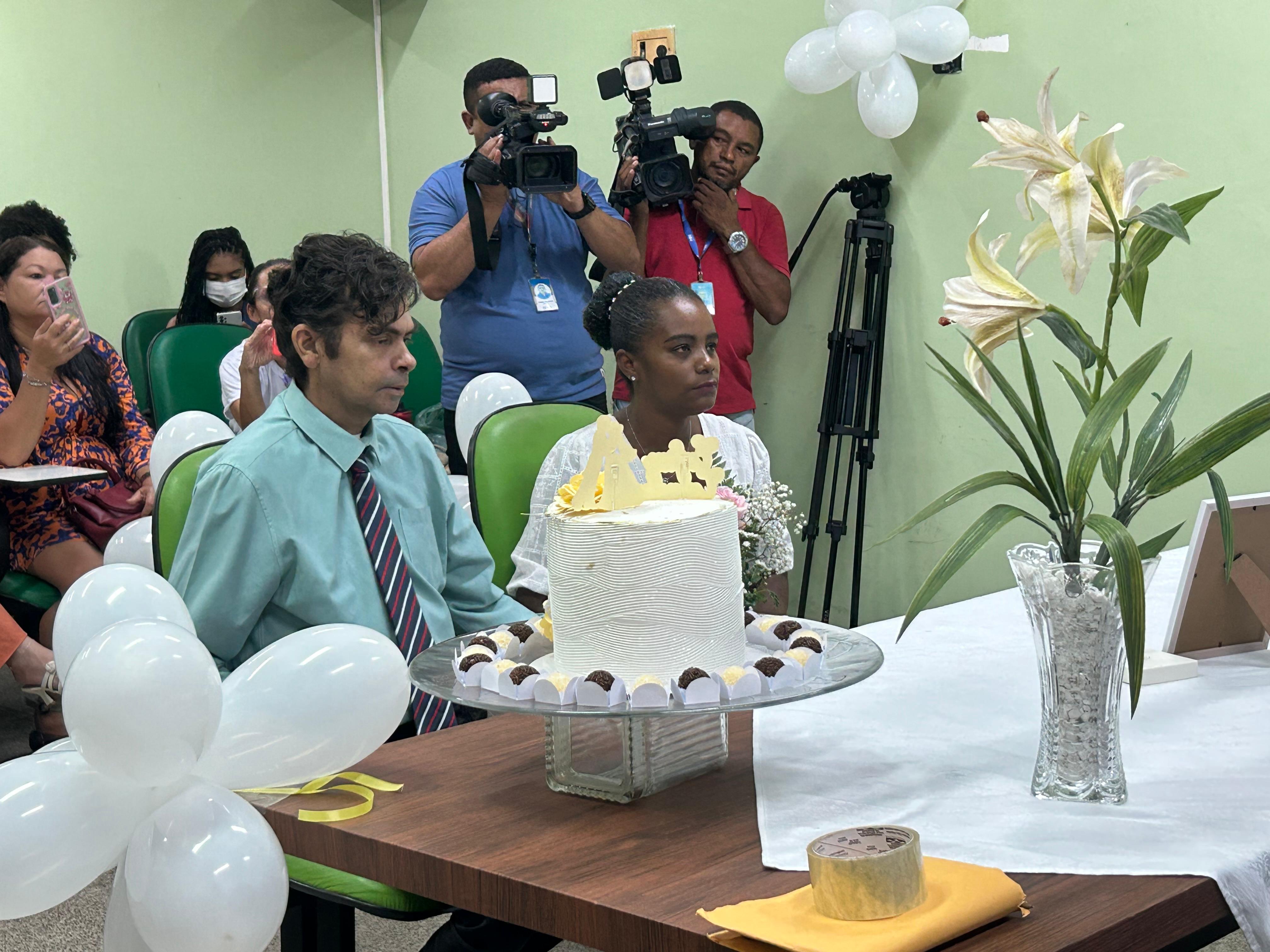Casamento de paciente no HUT