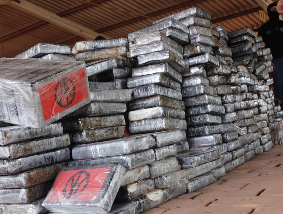 Mais de uma tonelada de cocaína incinerada em Teresina-PI