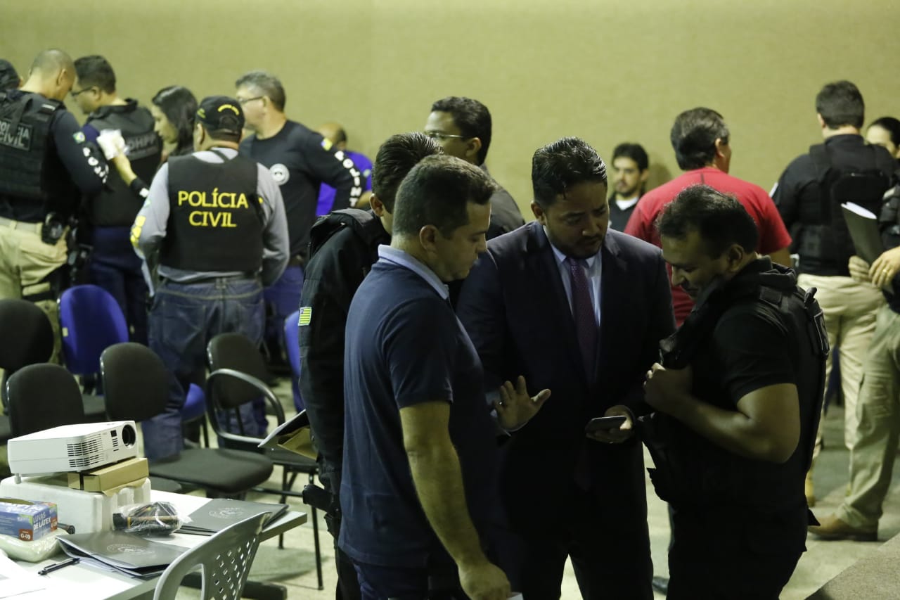 Suspeitos de integrar facções como PCC e Bonde dos 40 são presos em Teresina