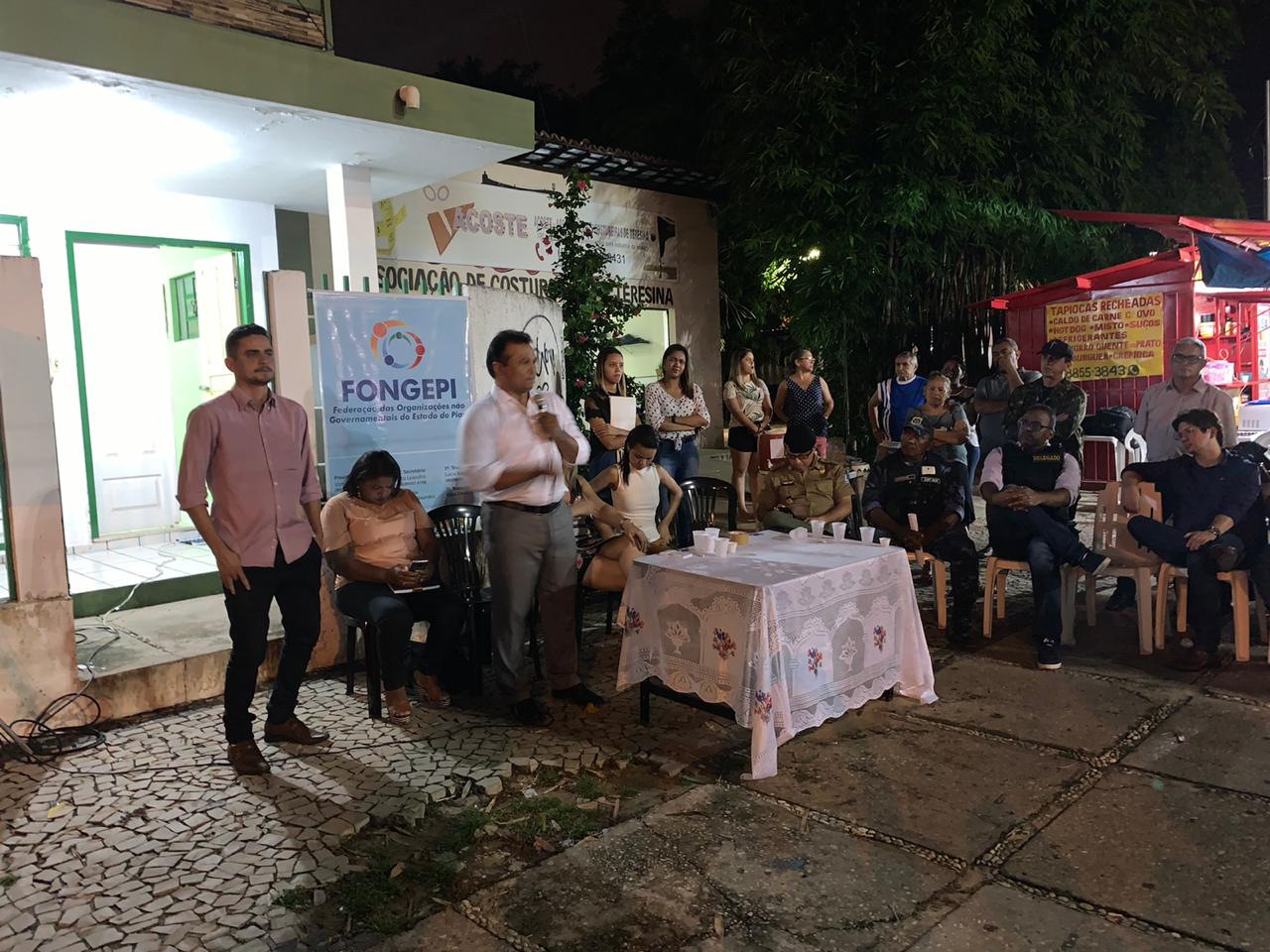 Reunião popular com o tema Segurança na zona Sudeste de Teresina