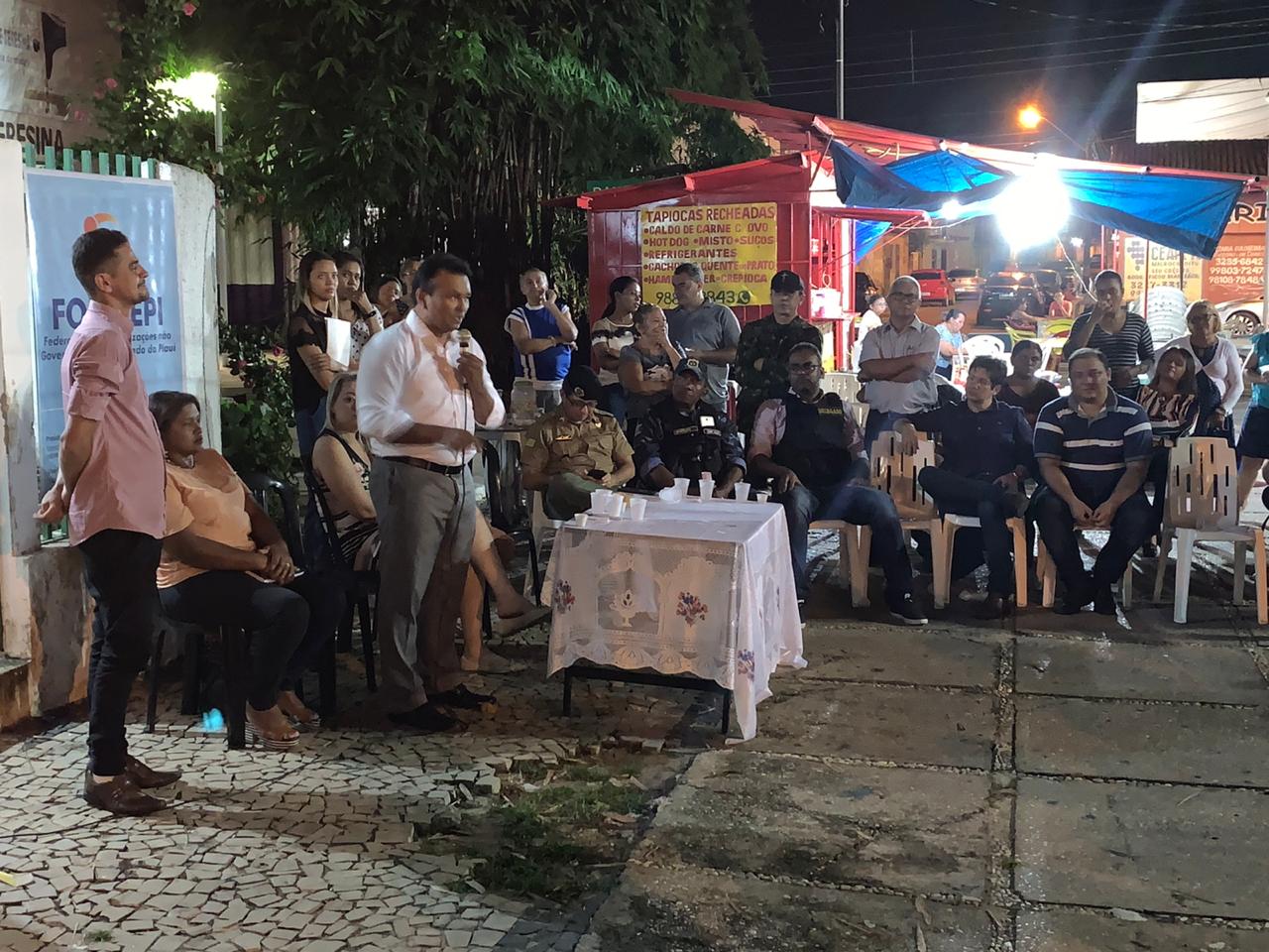 Reunião popular com o tema Segurança na zona Sudeste de Teresina