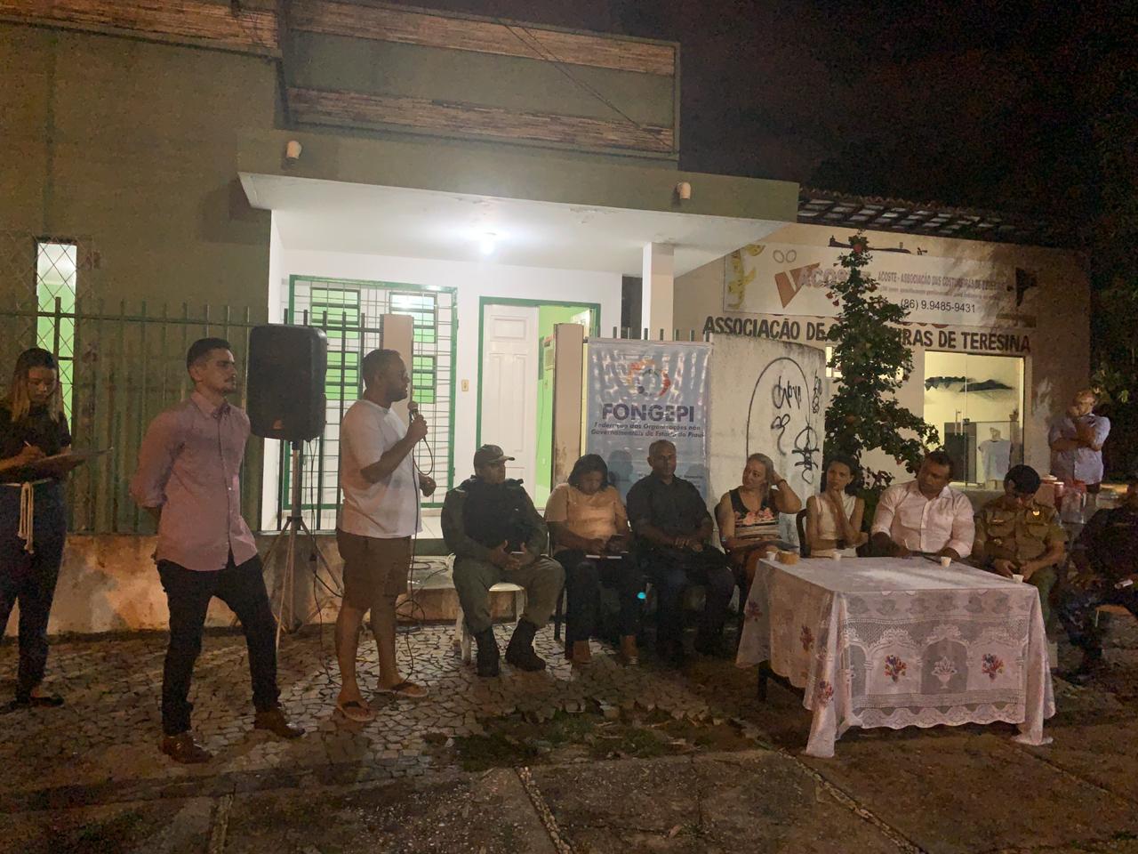 Reunião popular com o tema Segurança na zona Sudeste de Teresina