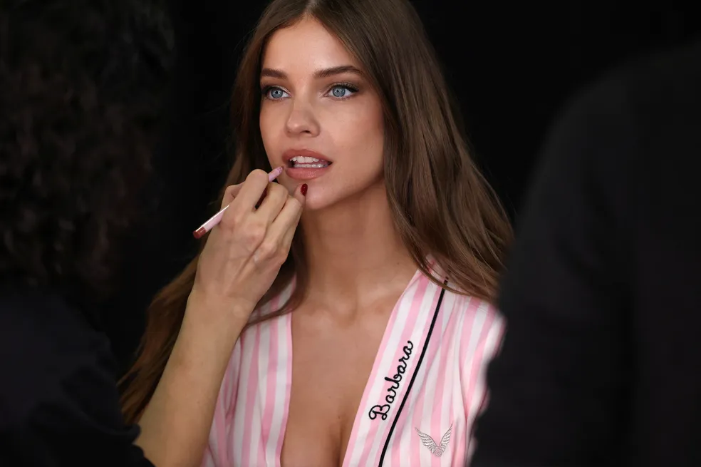 Barbara Palvin — Foto: Reuters