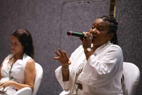 Ministra diz que será avaliado o que precisa ser feito para ampliar acesso à cultura