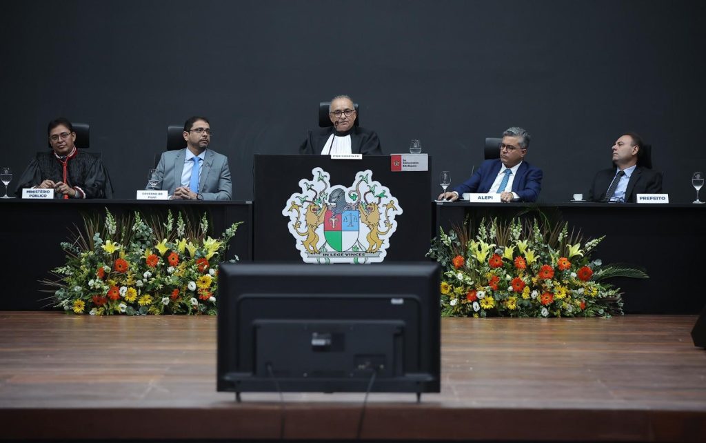 Presidente do TJPI, Aderson Nogueira, realizou a abertura do Ano Judiciário 2025