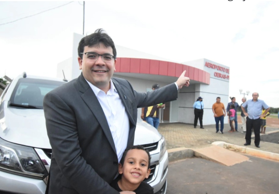 O governador Rafael Fonteles tem inaugurado muitas obras no estado