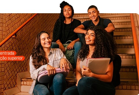 Jovens em buscas dos sonhos começando pelo Enem