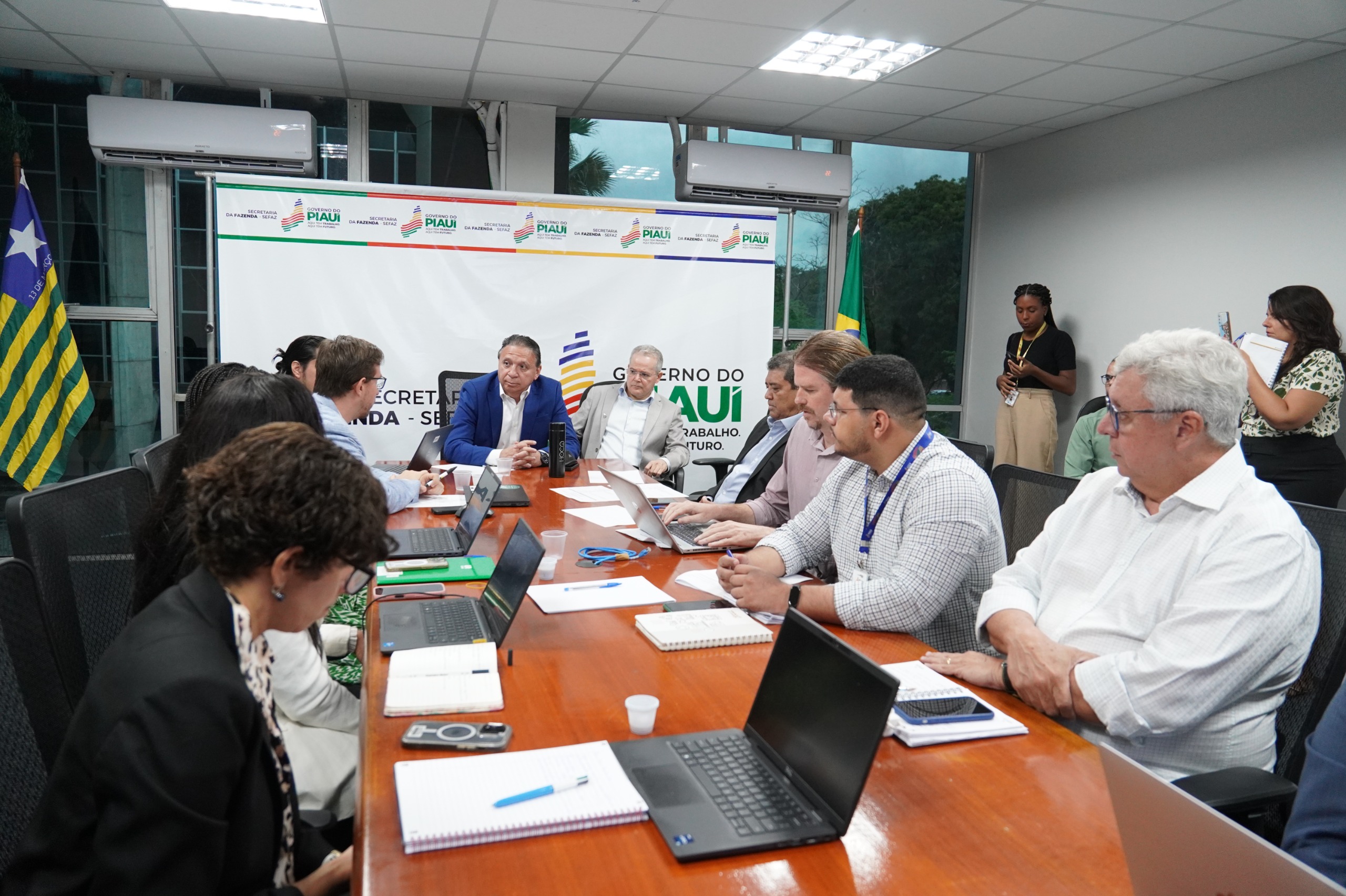 Reunião dos técnicos da Sefaz com representantes do Banco Mundial