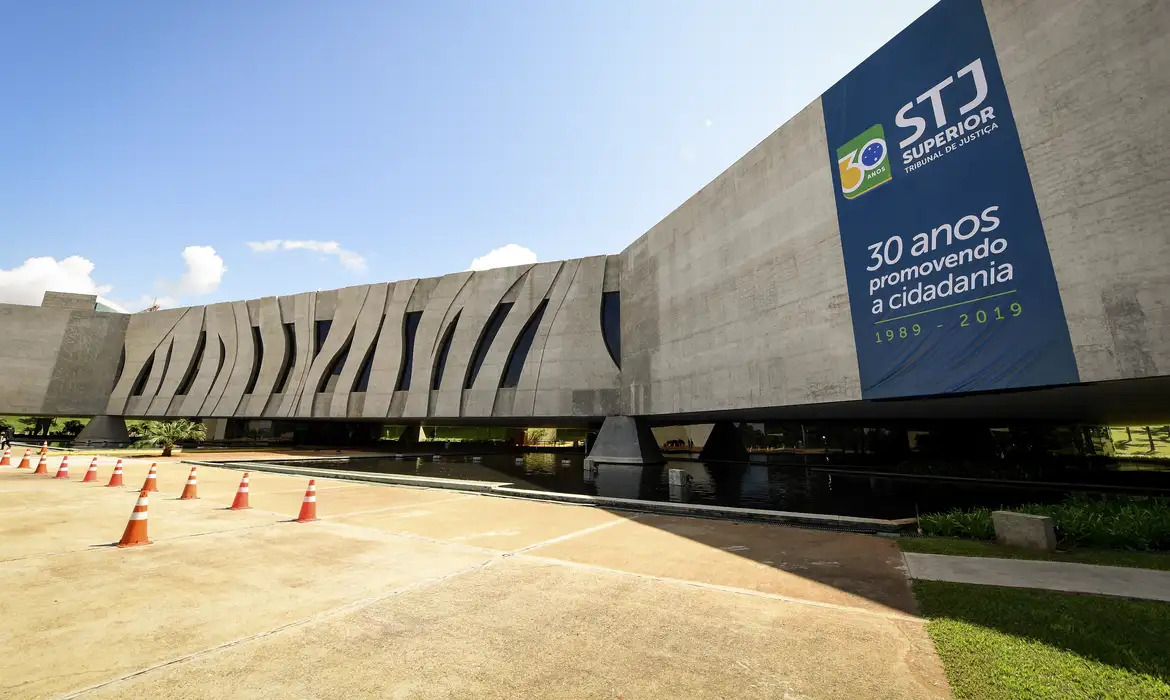 Superior Tribunal de Justiça (STJ)