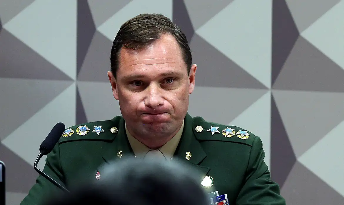Mauro Cid corria o risco de perder benefícios da delação premiada