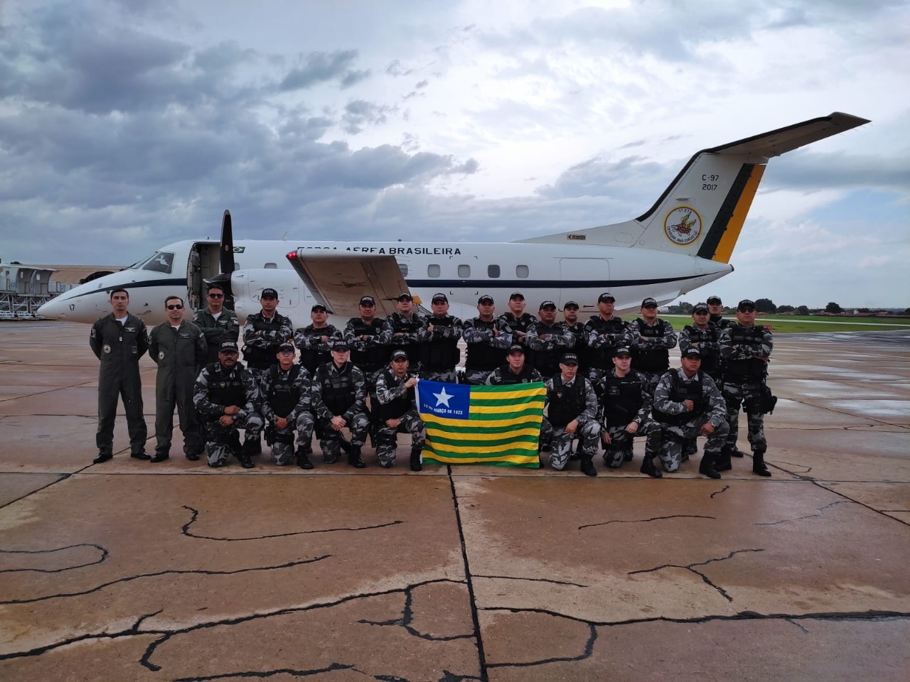 Tropa de Choque do BPRONE da PM-PI embarca para Brasília