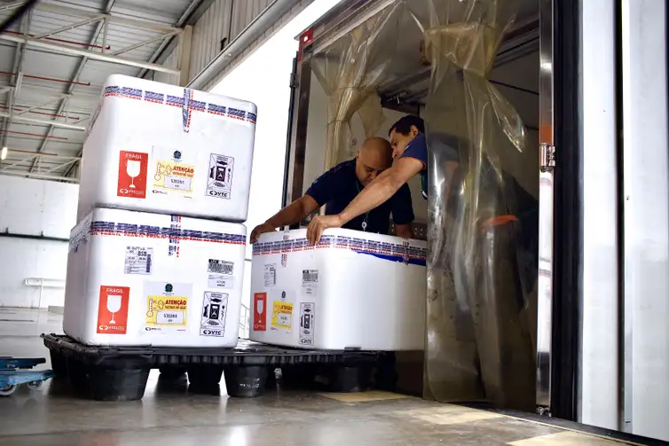 O Ministério da Saúde comprou 1,8 milhão de doses do imunizante