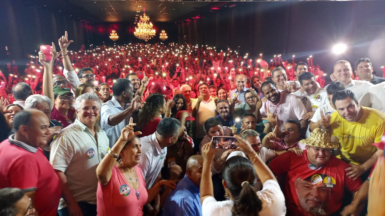 Rafael Fonteles reúne vereadores e lideranças em Teresina