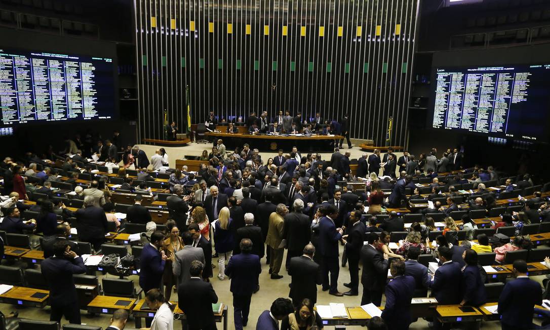 Sessão de votação no plenário da Câmara dos Deputados