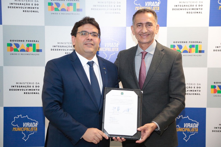 Governador Rafael Fonteles e ministro da Integração e do Desenvolvimento Regional, Waldez Góes