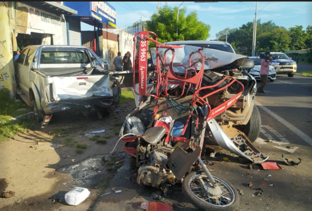 Grave acidente na Avenida Maranhão