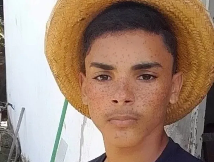 Samuel, 13 anos, morreu afogado na barragem do Bezerro