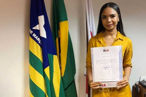 Advogada Samara Correia