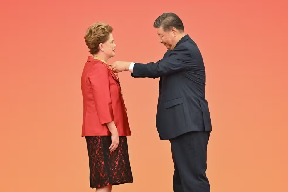 Dilma Rousseff recebe Medalha da Amizade do presidente chinês Xi Jiping