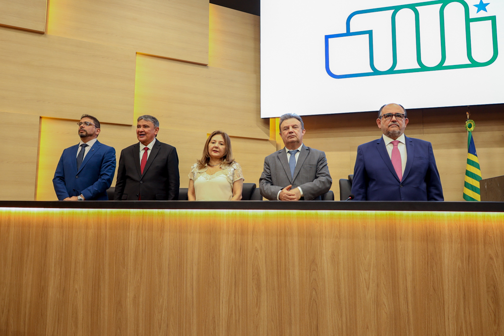 Ministro do STJ, Antônio Carlos Ferreira, recebe título de cidadania piauiense