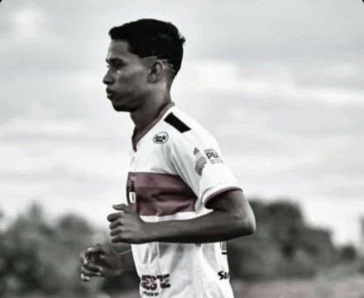 Alex Mariano Moura, estudante de 16 anos morto em escola, era atleta do sub-16 do River