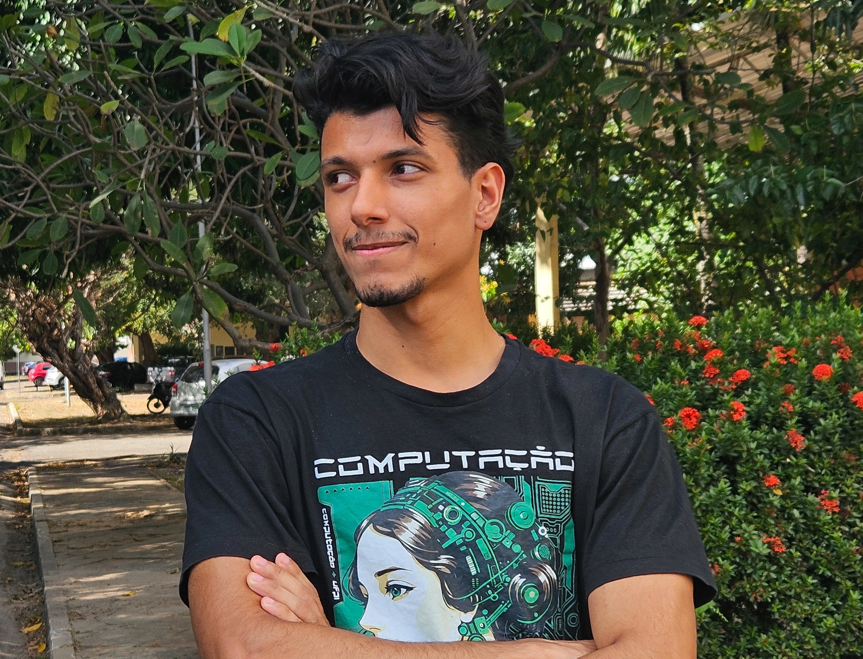 Estudante Caio Burton Alencar Pereira, vencedor de Prêmio do CNPq