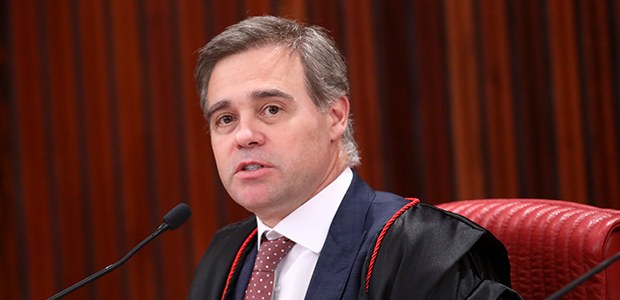 André Mendonça tomará posse como ministro do TSE