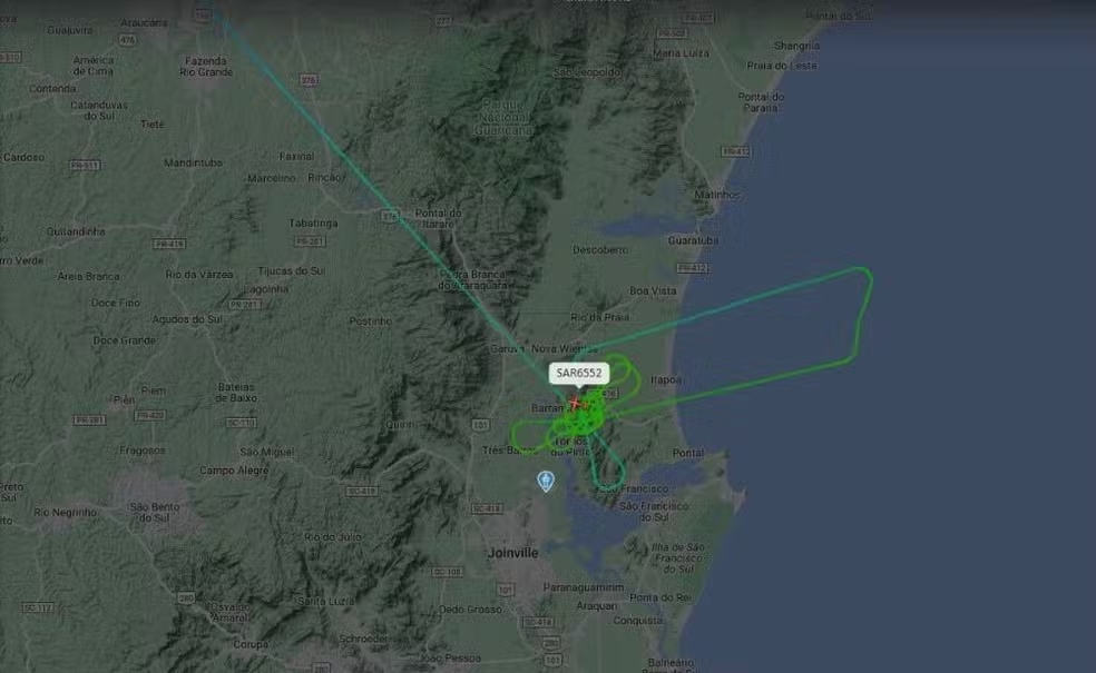 Avião da FAB faz buscas na região de Santa Catarina por aeronave de pequeno porte desaparecida