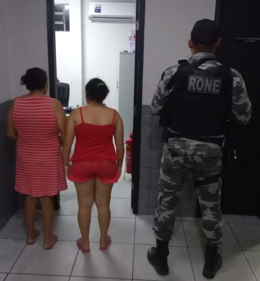 Avó e neta foram resgatadas pela Polícia Militar