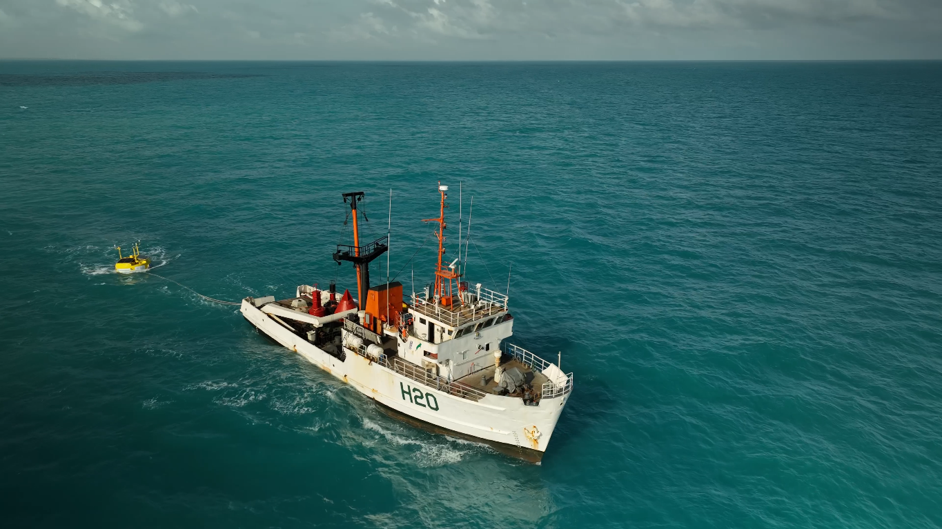 Boia BRAVO foi instalada na costa do Piauí